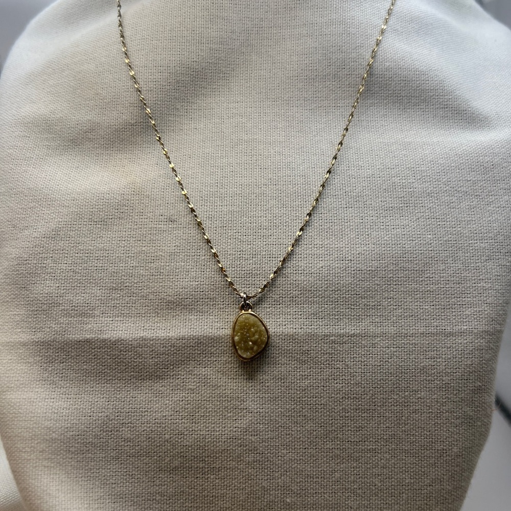 Loft Druzy quartz pendant necklace on gold tone chain